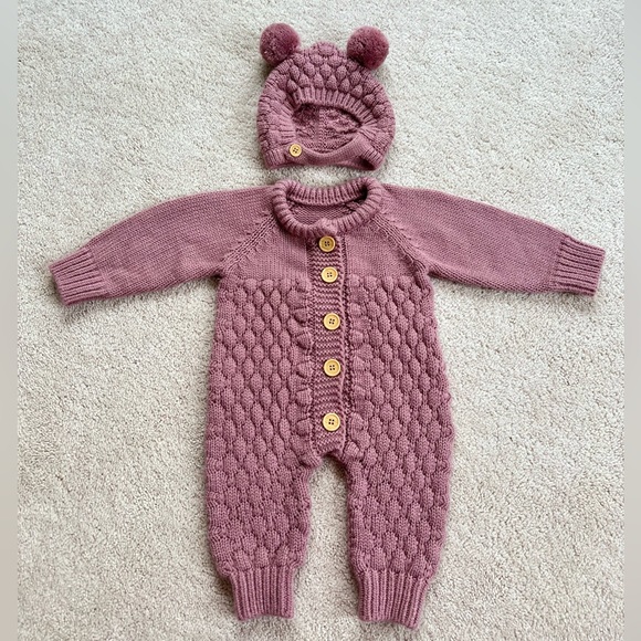 SHEIN Other - Baby one piece with hat